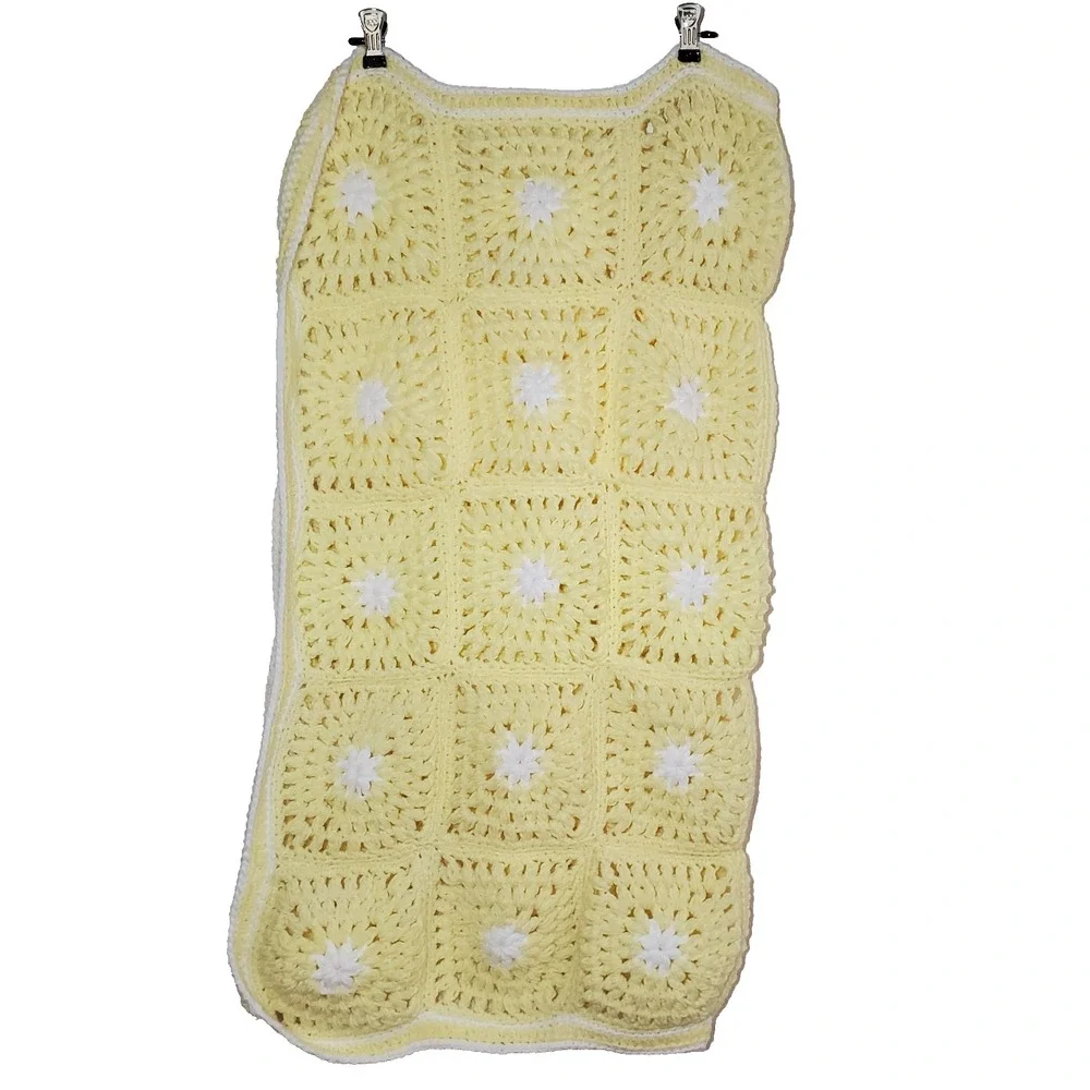 Handmade Crochet Baby Blanket Yellow White Granny Square Afghan‎ Nursery Throw